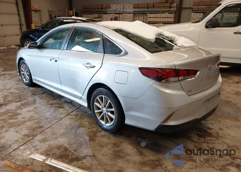 2018 Hyundai Sonata Se z USA, uszkodzony, nr VIN 5NPE24AF4JH693542